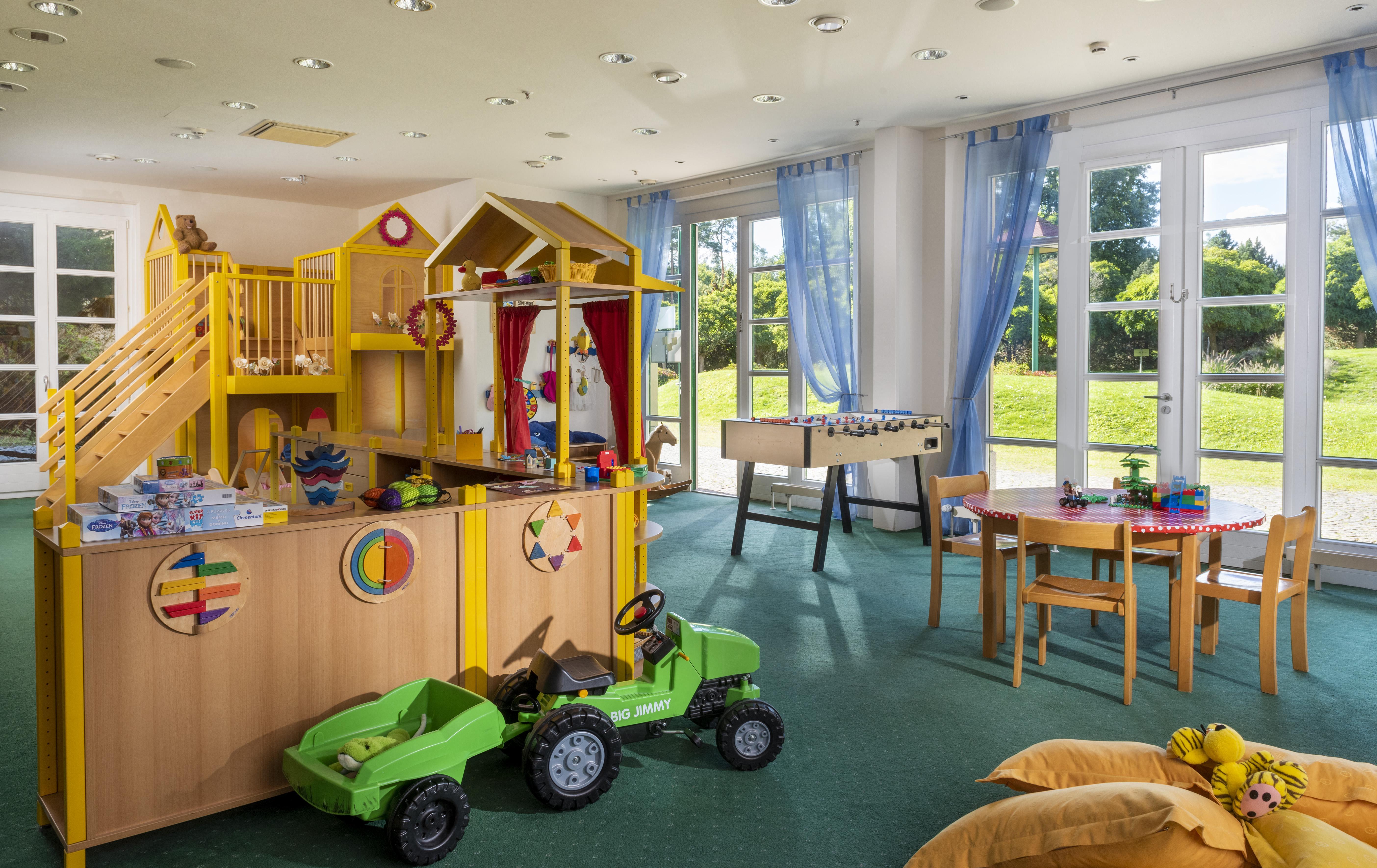 Precise Resort 巴特萨罗皮斯库夫 外观 照片 The children's club at the Hotel